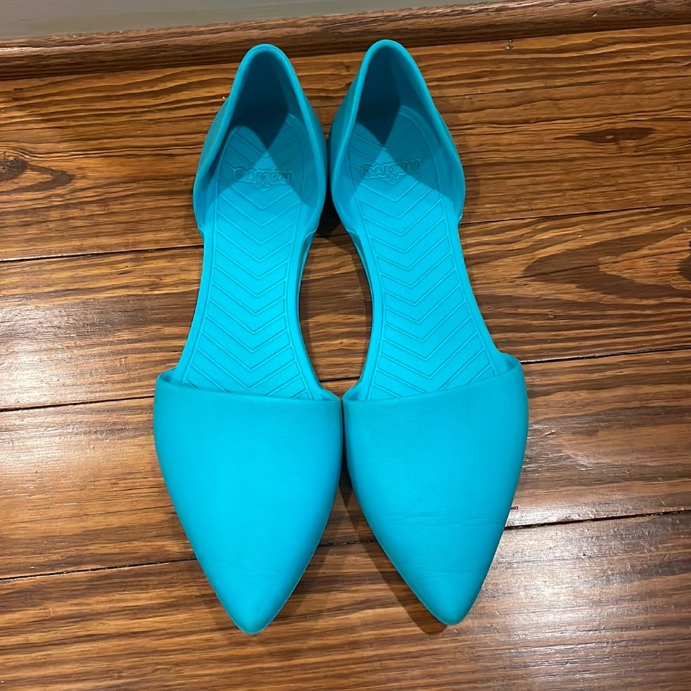 🌈 [Native] Women’s flats